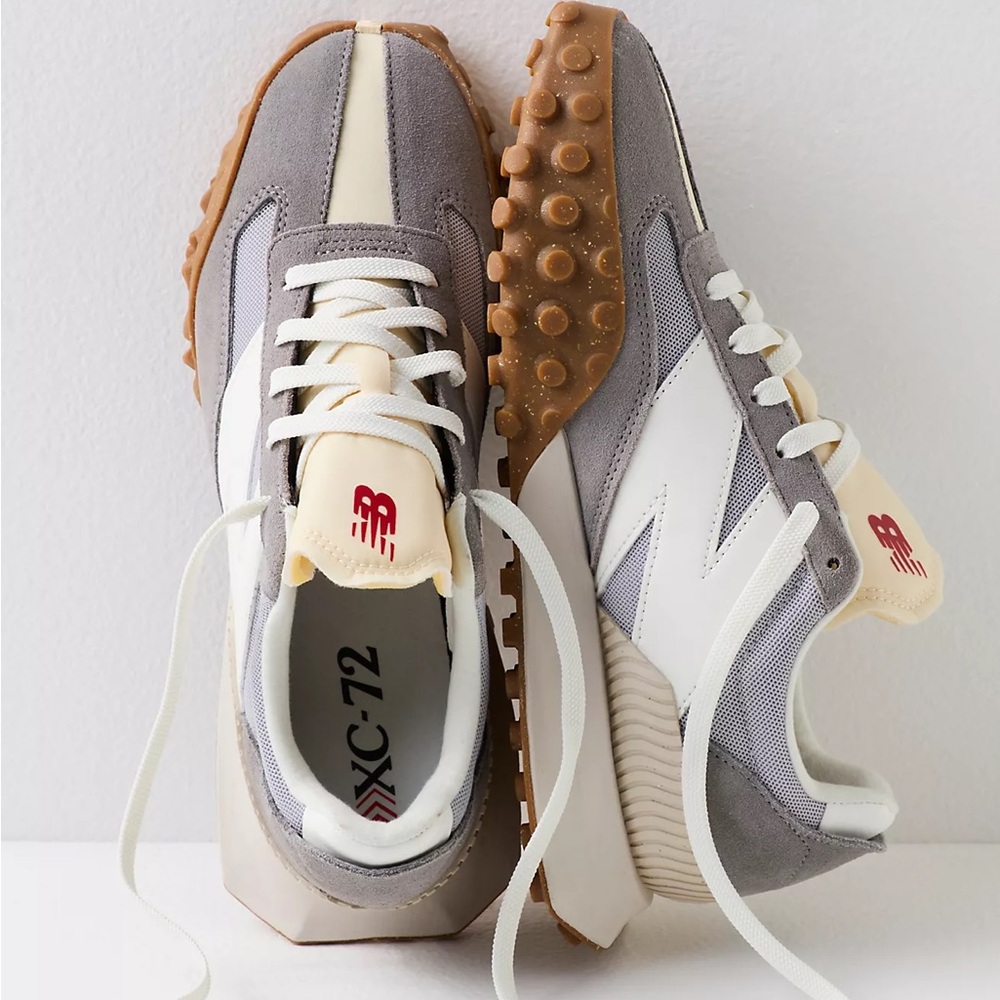 New Balance Gray and White Men's Shoes